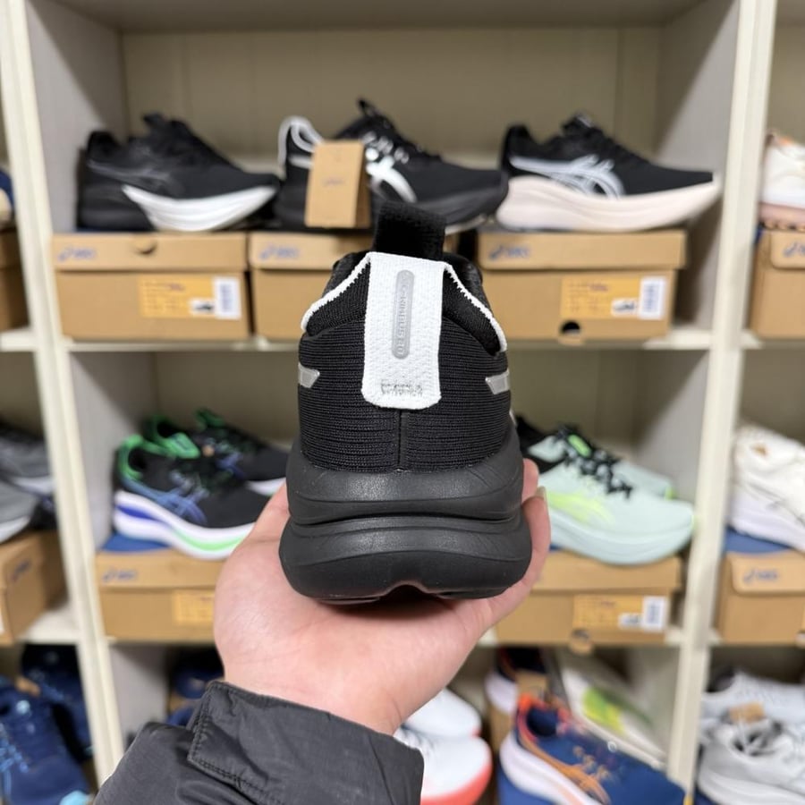 حذاء اسكس Asics جيل نيمبوس 28 الفخم - ASI-OU-070-ES