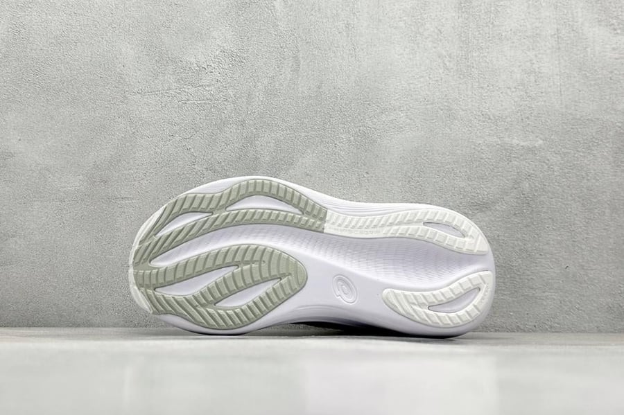 حذاء اسكس Asics جيل نيمبوس 27 المريح - ASI-OU-084-ES
