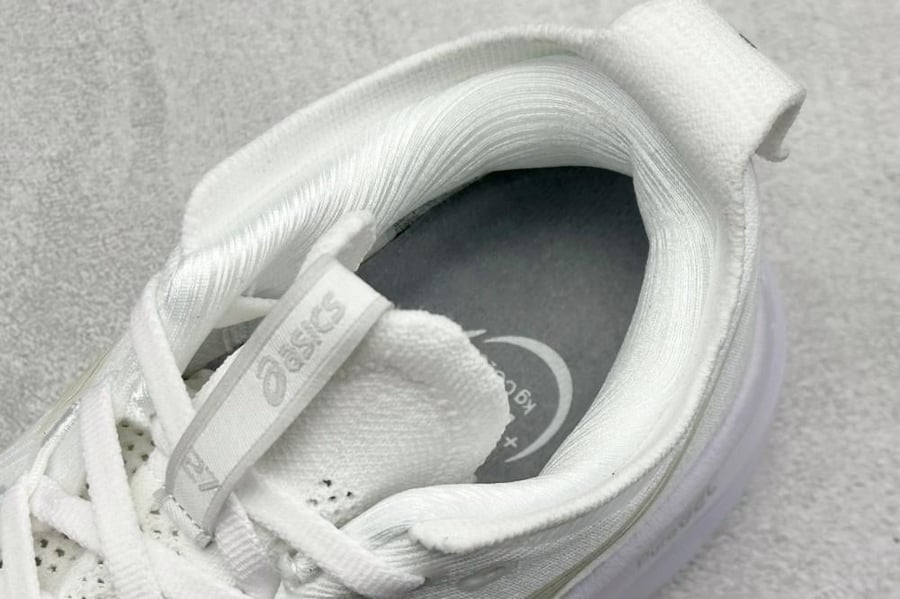 حذاء اسكس Asics جيل نيمبوس 27 المريح - ASI-OU-084-ES