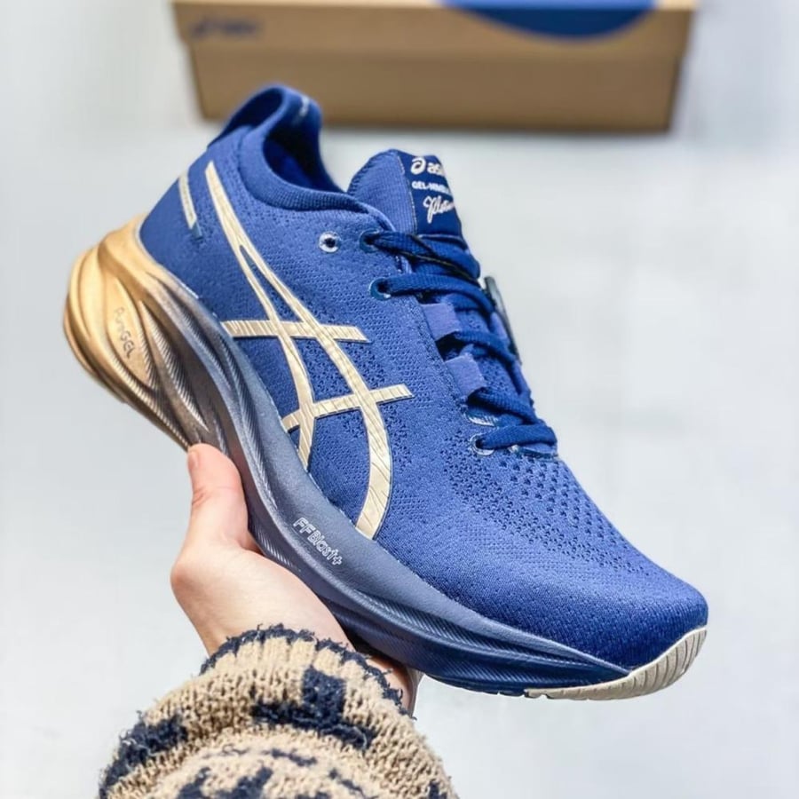 حذاء اسكس Asics جيل نيمبوس 26 المريح - ASI-OU-107-ES