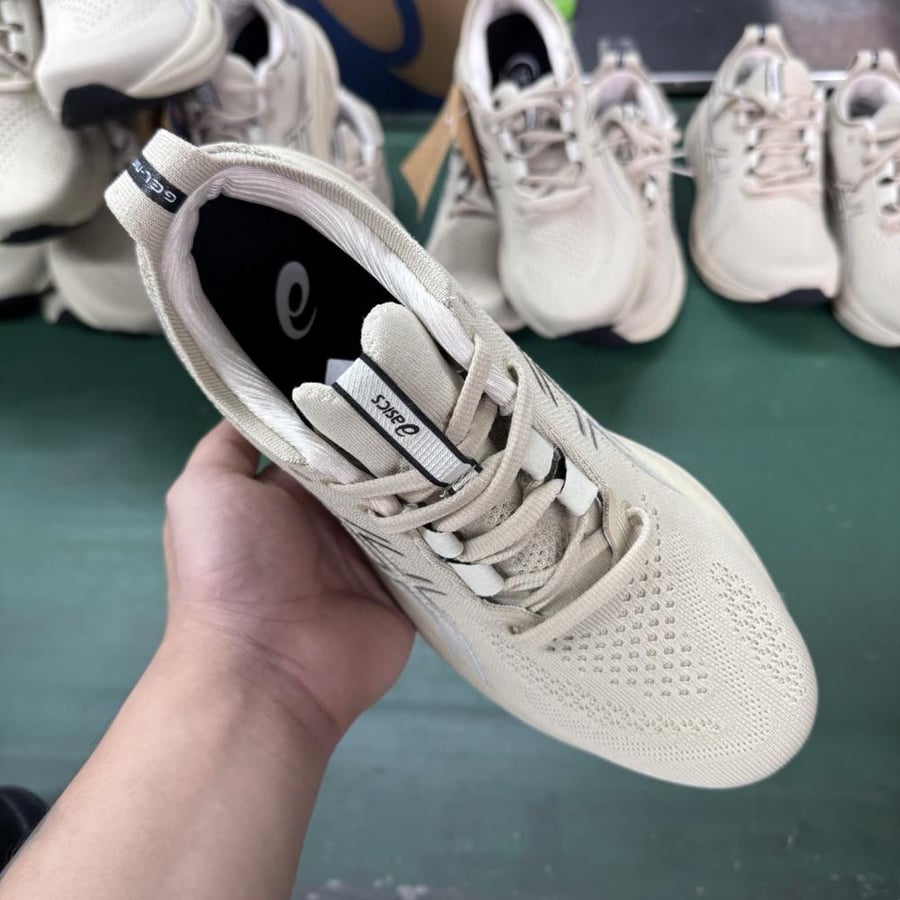 حذاء اسكس Asics جيل نيمبوس 26 المريح - ASI-OU-098-ES