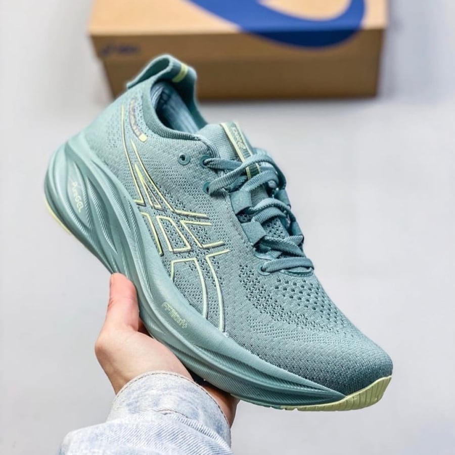 حذاء اسكس Asics جيل نيمبوس 26 المريح - ASI-OU-113-ES