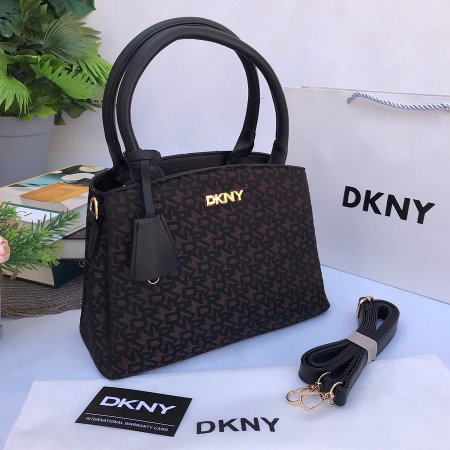 كود خصم شنط شنطة دكني DKN- متجر الخطوة الانيقة