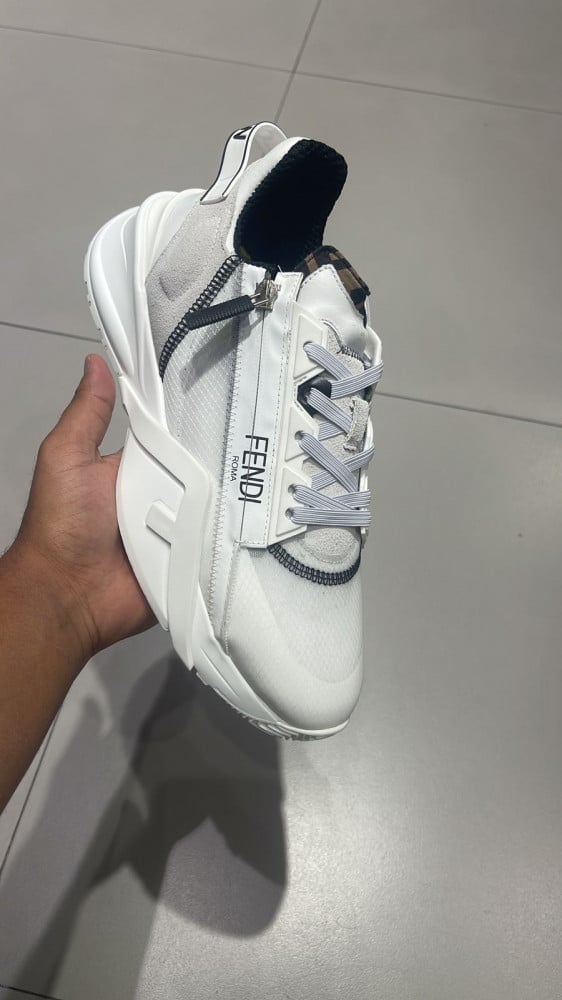 جزم حذاء شوز صندل فندي Fendi - الخطوة الانيقة