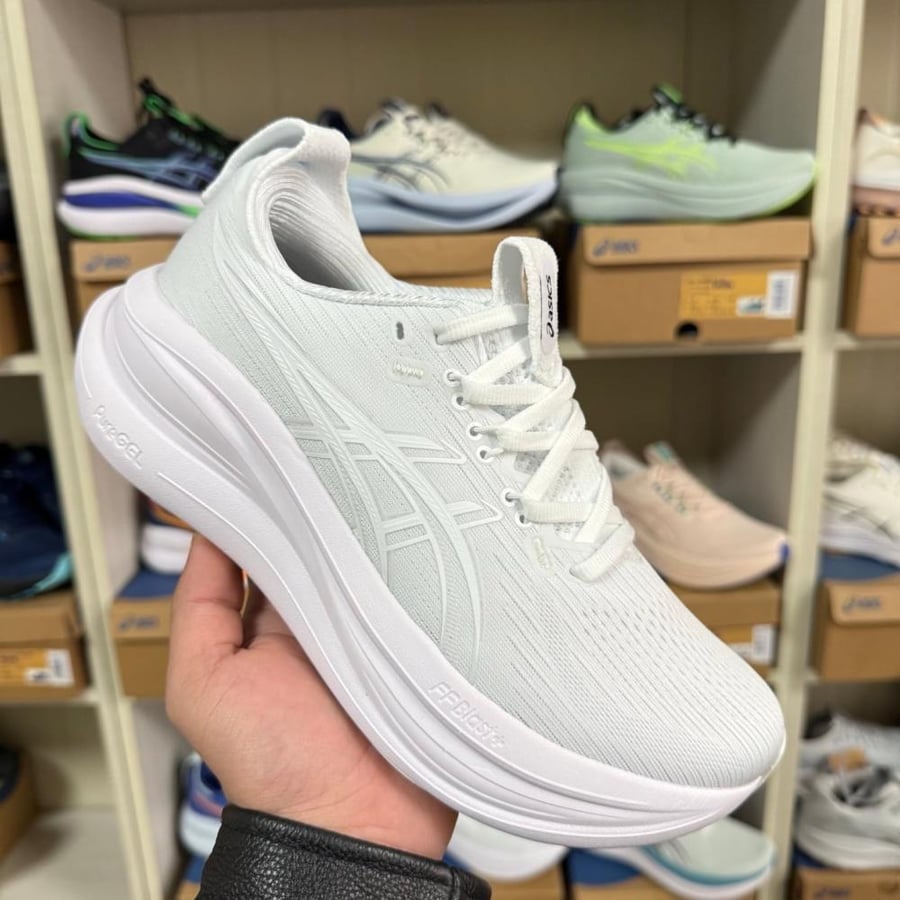 حذاء اسكس Asics جيل نيمبوس 28 الفخم - ASI-OU-064-ES