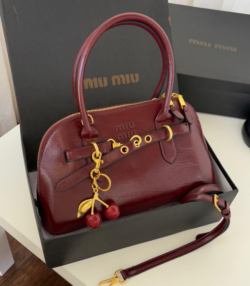 شنطة ميو ميو Miu Miu - كاجوال  MIU-008-ES