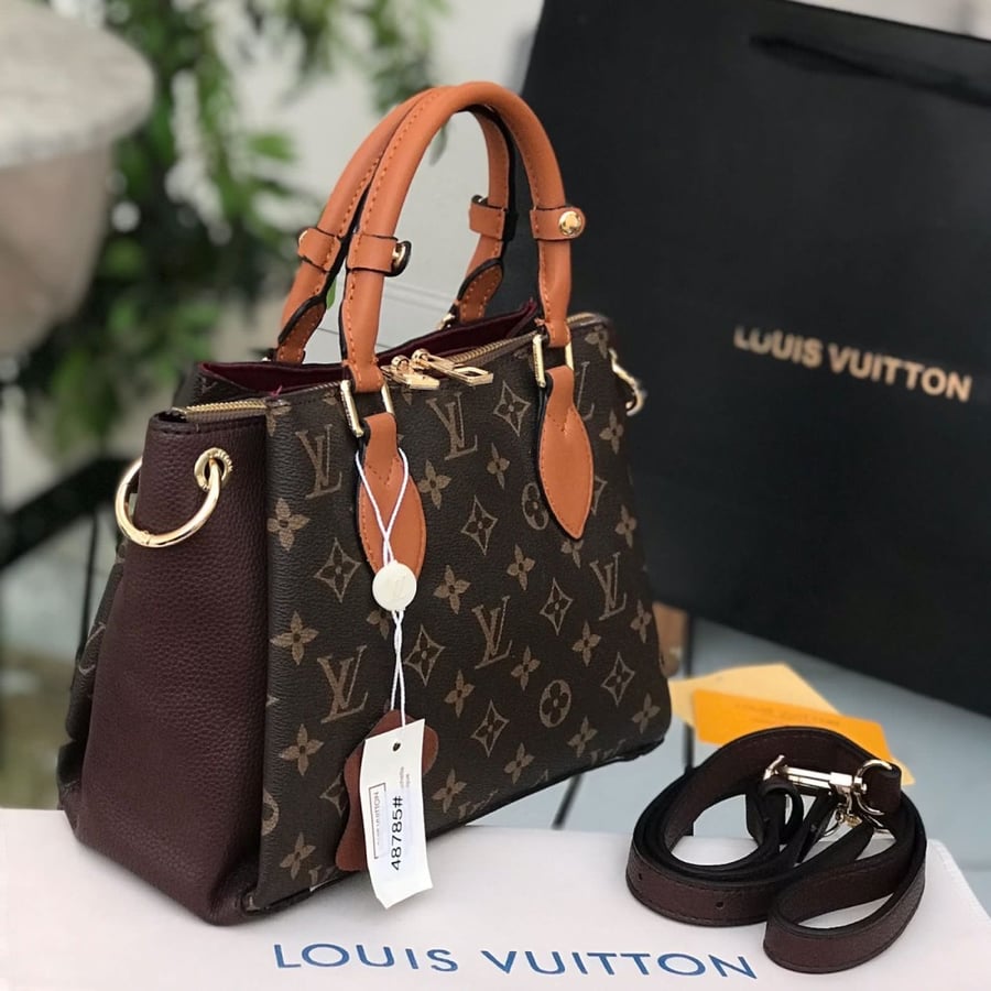 شنط شنطة لوي لويس فيتون LV - متجر الخطوة الانيقة