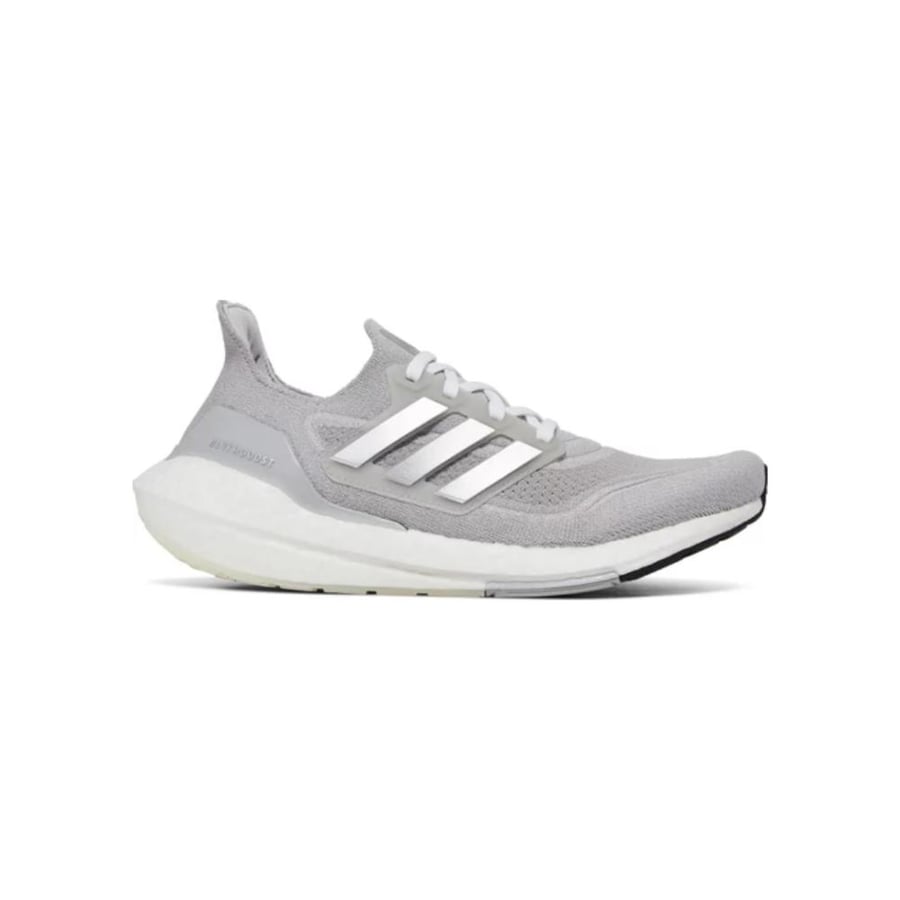 حذاء اديداس الترابوست رمادي / Adidas ultraboost grey shoes