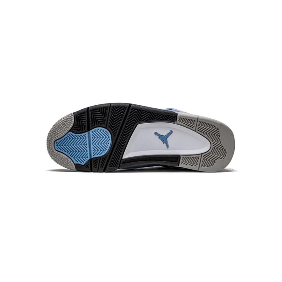 حذاء اير جوردن بلو سويدي جوردان 4 ريترو يونيفيرسيتي بلو | Air Jordans Blue Suede Jordan 4 Retro University Blue Sneakers