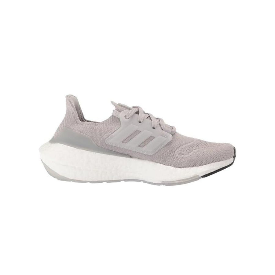 حذاء اديداس الترابوست رمادي فاتح / Adidas ultraboost light grey shoes