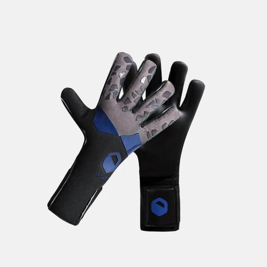 قفازات حارس المرمى - لون أسود | GoalKeeper Gloves - Black