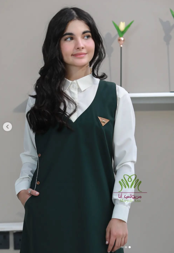 مريول زيتي شيال قيطان مع خط جميل