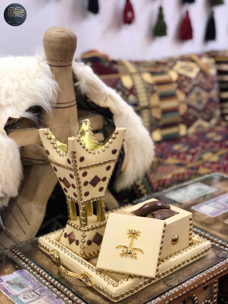 طقم مبخرة حائلية سيف ونخلة ابيض