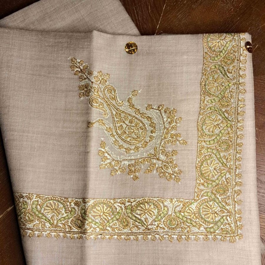 Kashmiri shawl