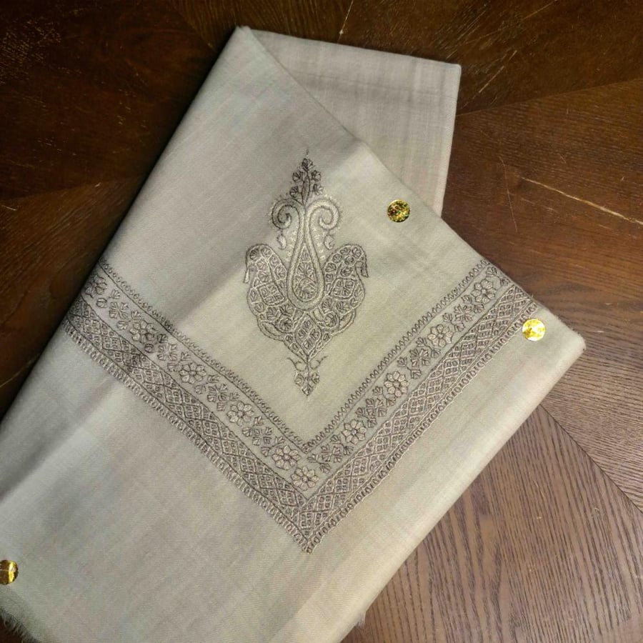 Kashmiri shawl