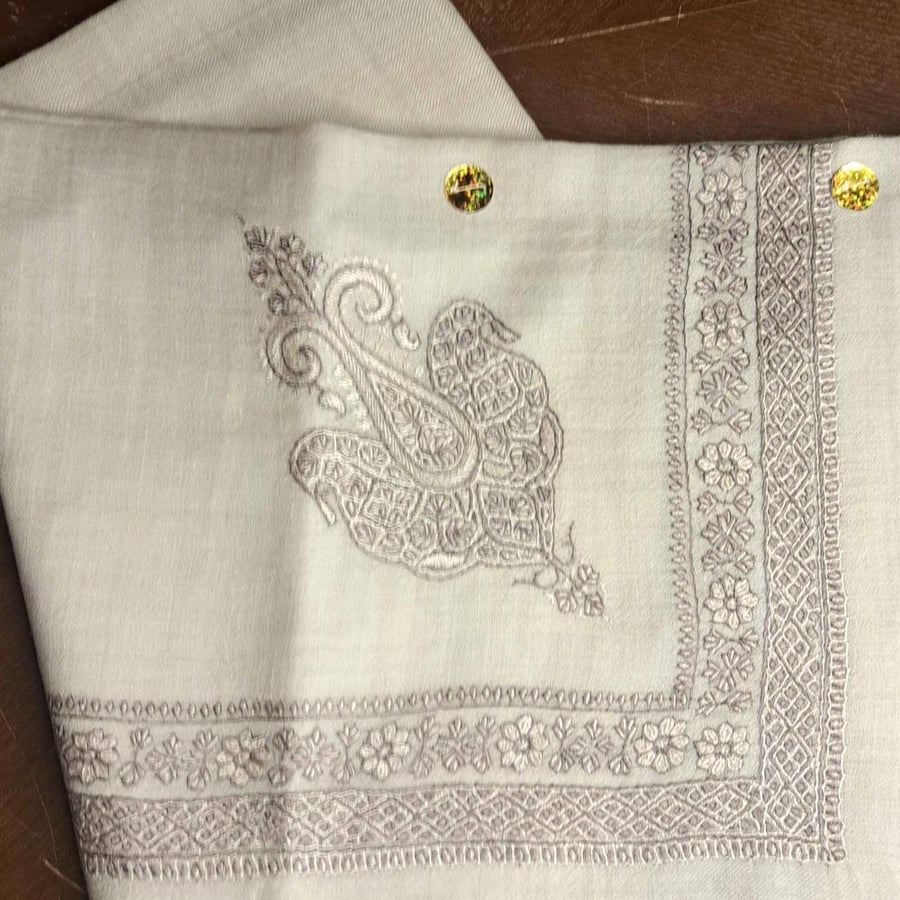 Kashmiri shawl