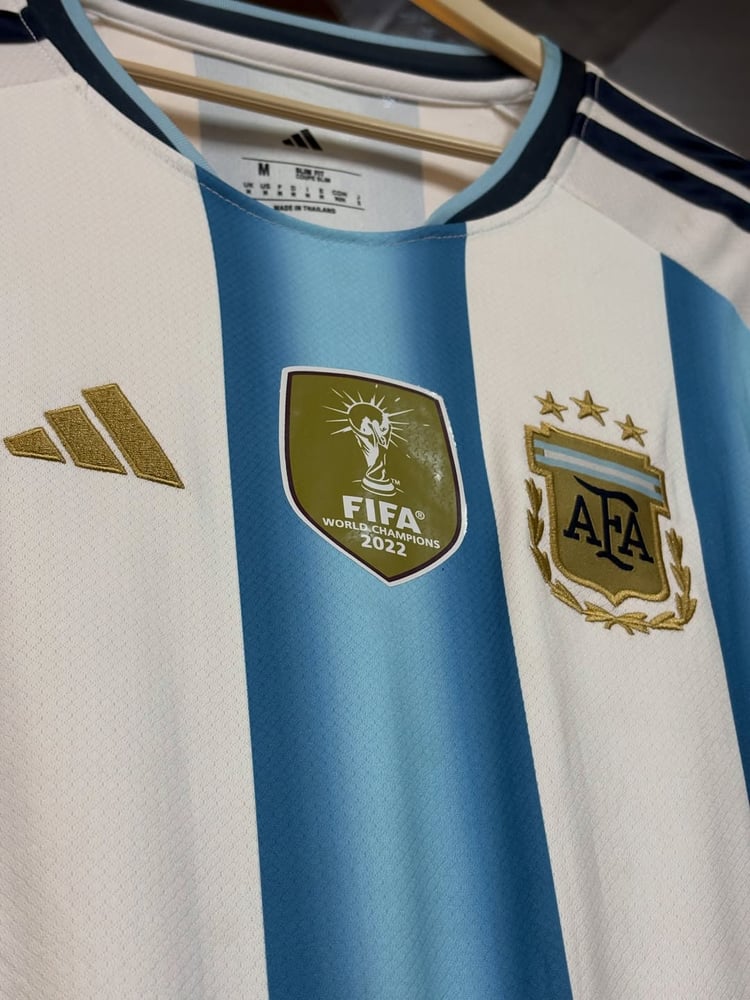 # تيشرت منتخب الأرجنتين الأساسي 2026 الكأس العالم