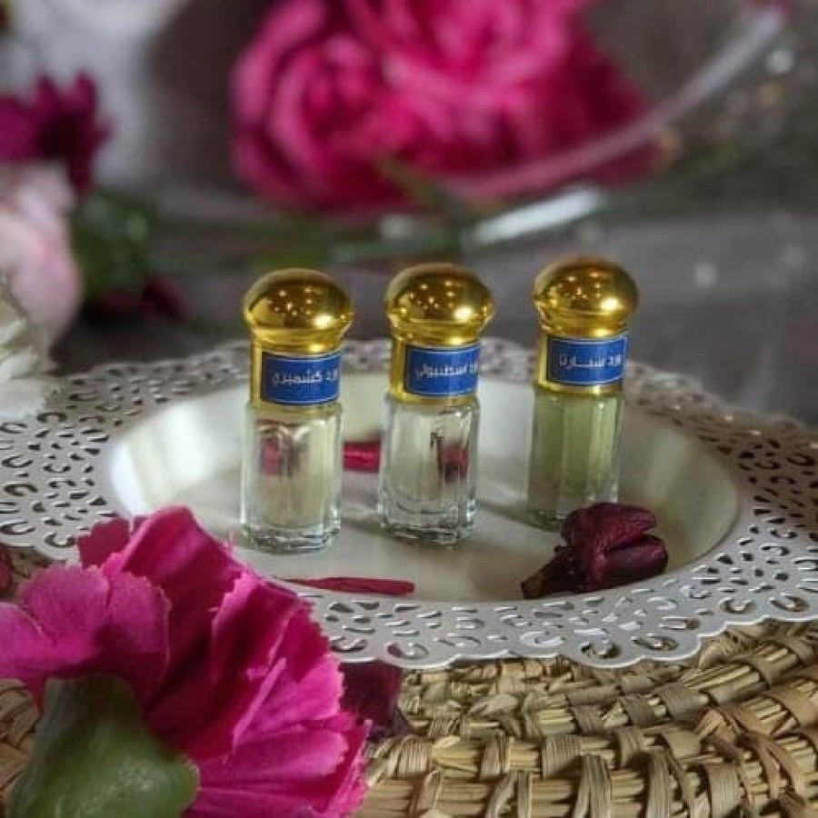 عطر rose petals بكج بتلات الورد الطبيعي - قشوة الطيب