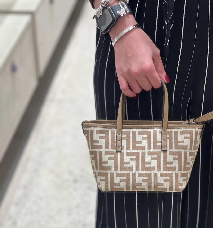 حقيبة فندي tote bag صغيرة