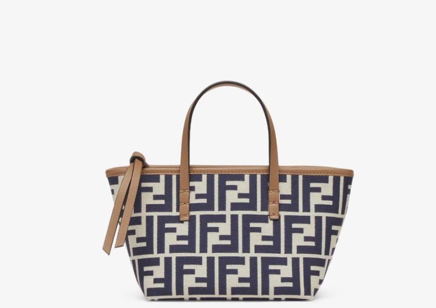 حقيبة فندي tote bag صغيرة