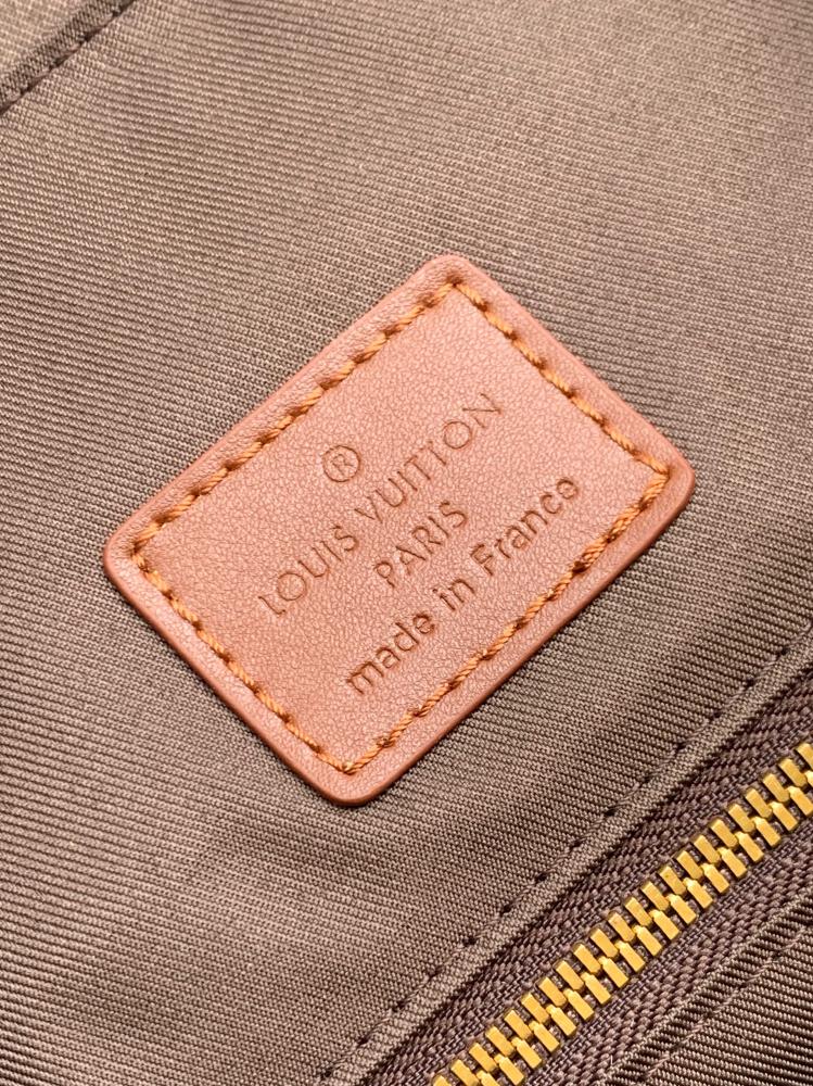 LOUIS VUITTON - Christopher PM Backpack