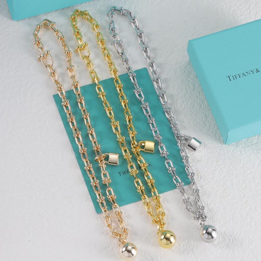 ( الوان متعدده ) Tiffany & Co - Tiffany HardWear Small Single Wrap Necklace