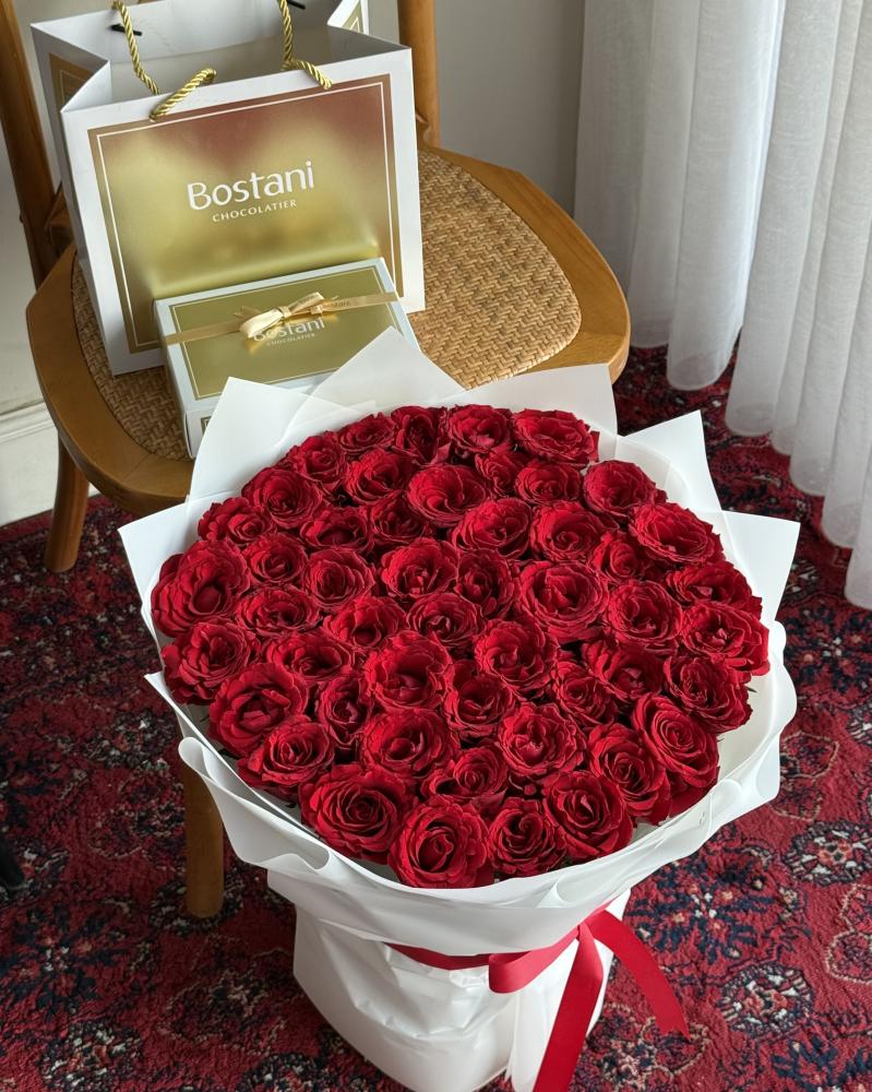 احمر زاهي & شوكلت