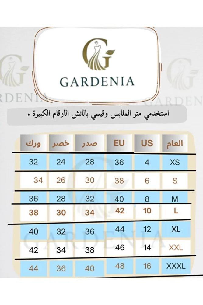 فستان مغطى بالورد الناعم