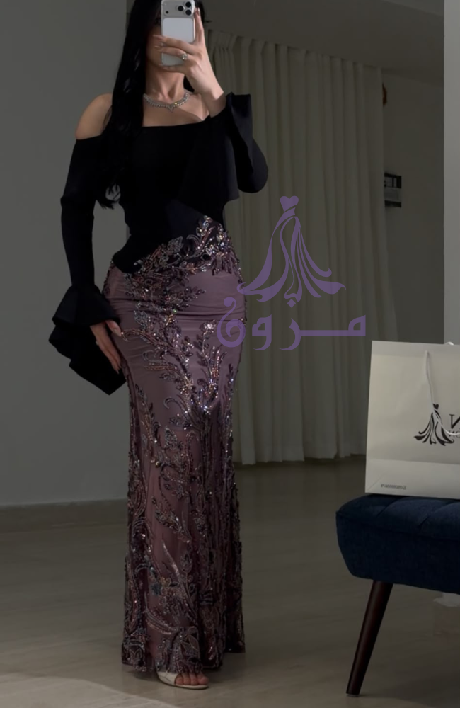 فستان سهرة طويل أنيق ومميز