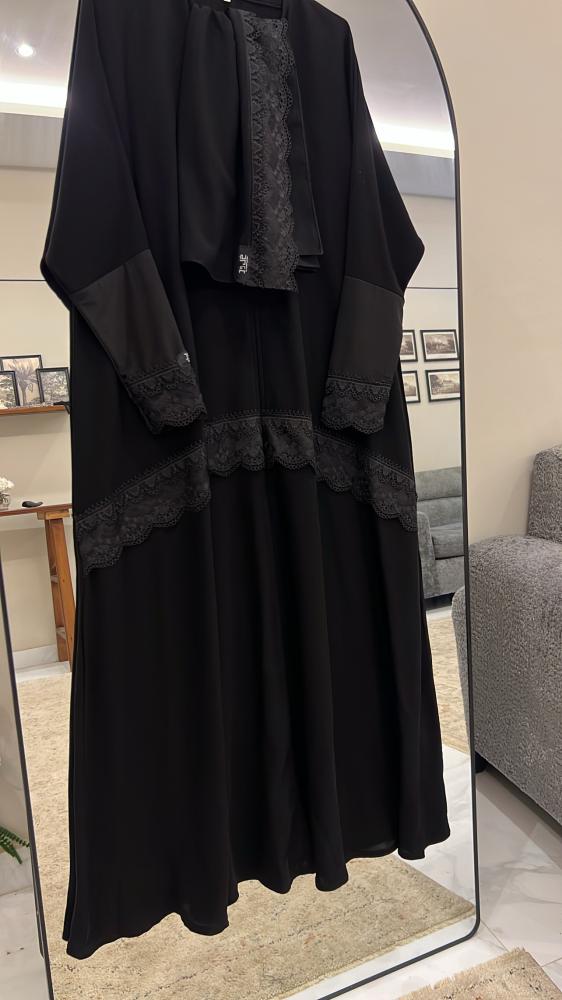 عباية ريم+ طرحه