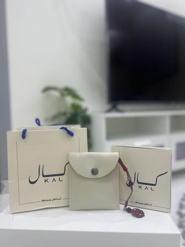 Andalus Musk Tamlikah Bani Makhloot