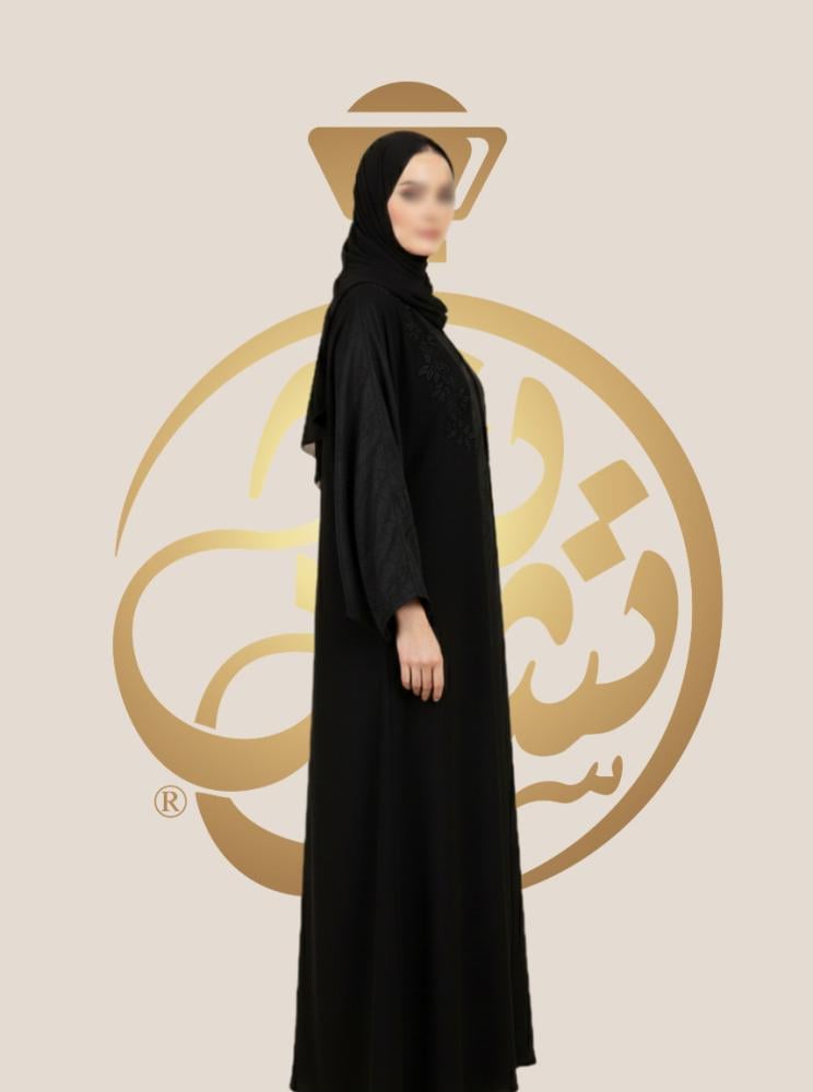 Half-circle abaya with elegant jacquard details