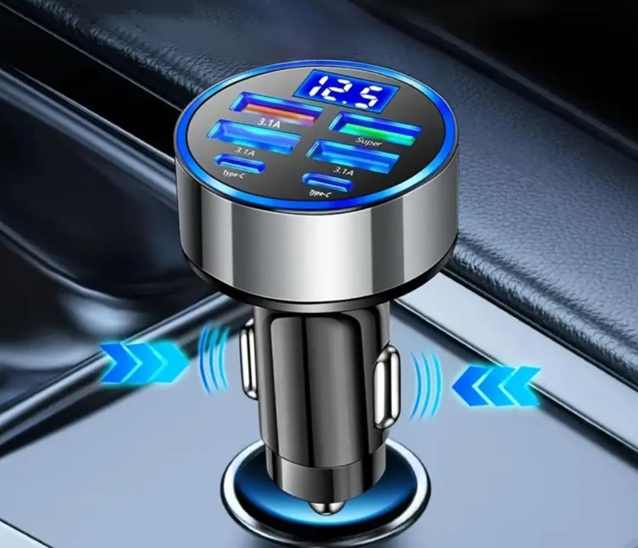 منفذ ولاعة  ٦ مداخل (٤ USB + ٢ Type-C)