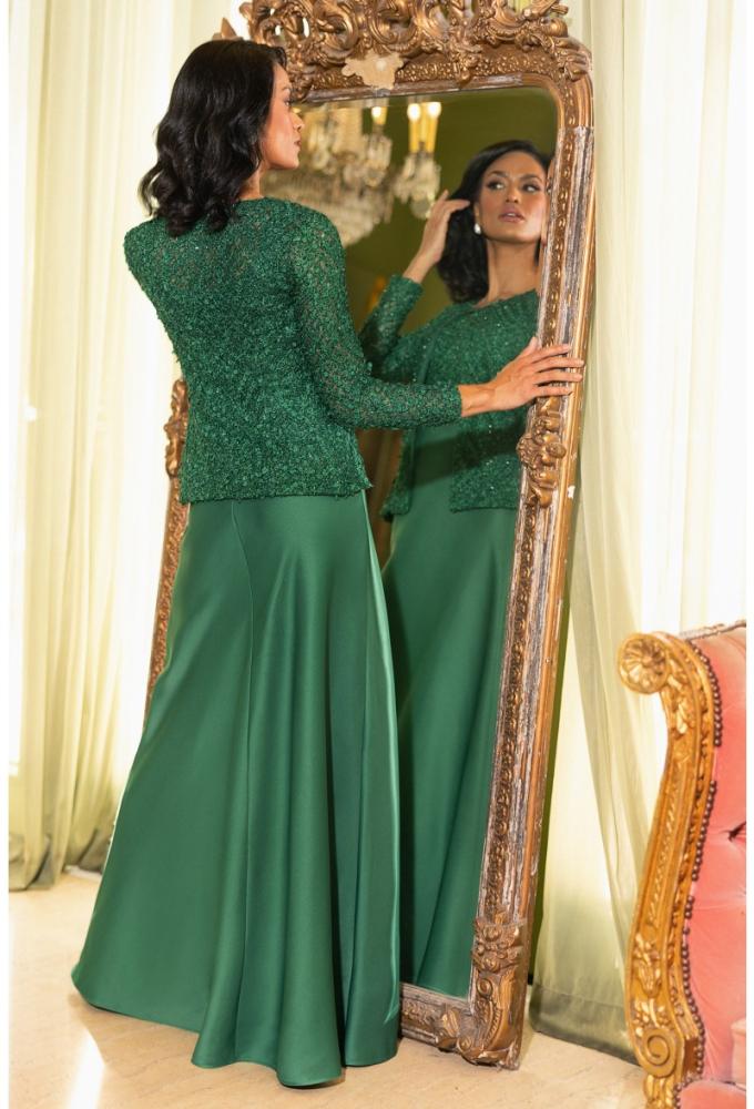 فساتين طويلة ناعمة