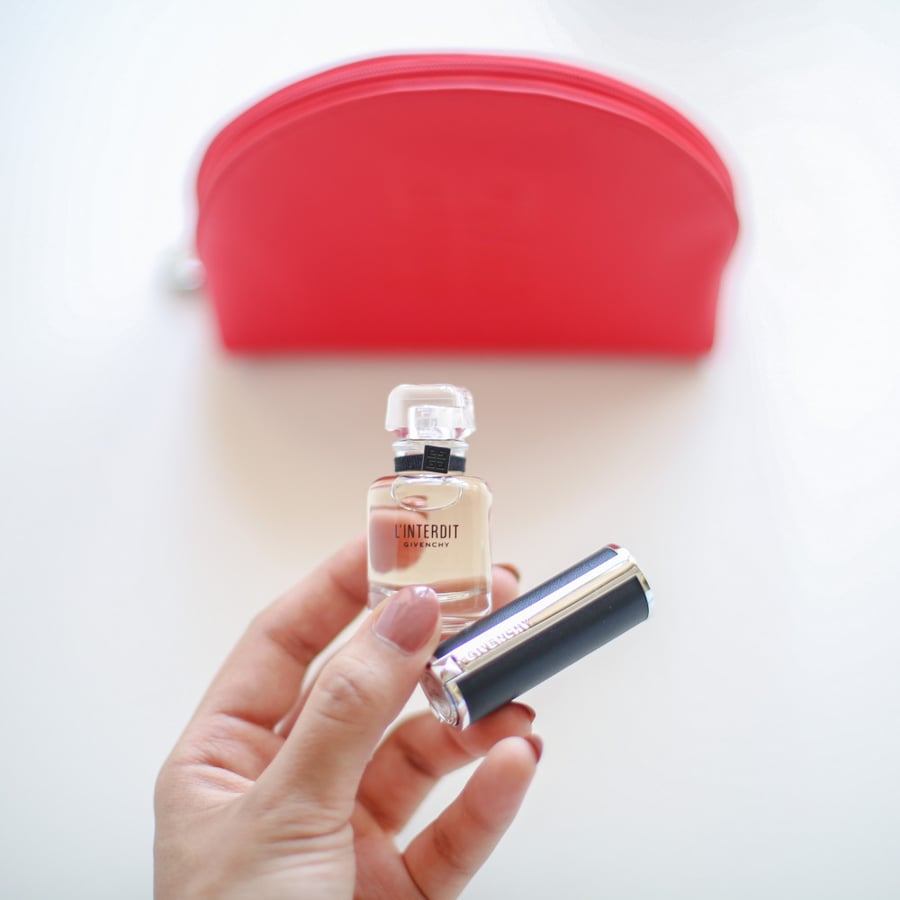 مجموعة ميني جيفنشي شنطة , عطر , روج