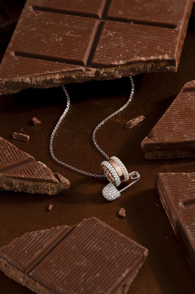 Necklace amp
