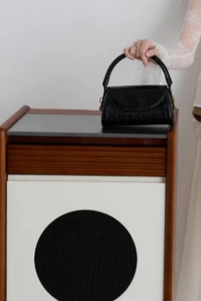 شنطة تشارلز اند كيث /Black Croco