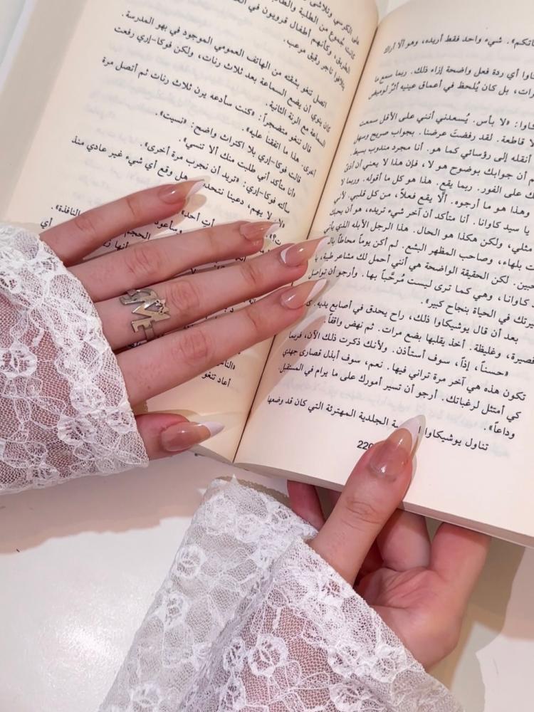 خاتم حرف مع فيونكه – تصميم حسب الطلب