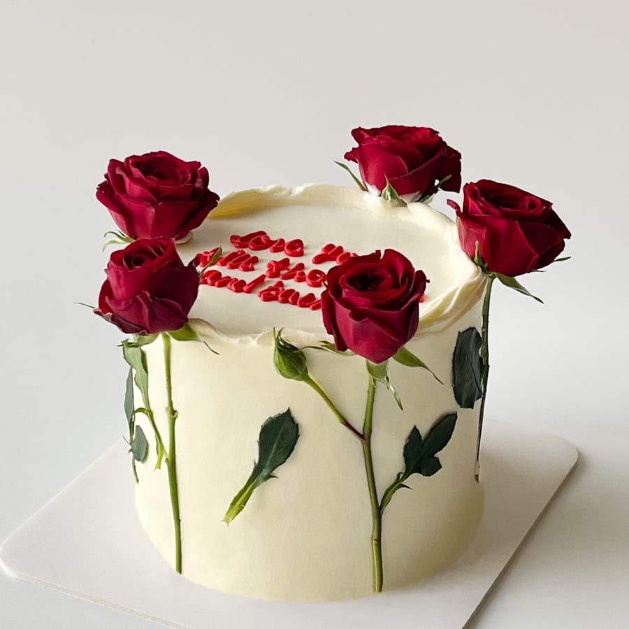 Tall Red Roses Cake