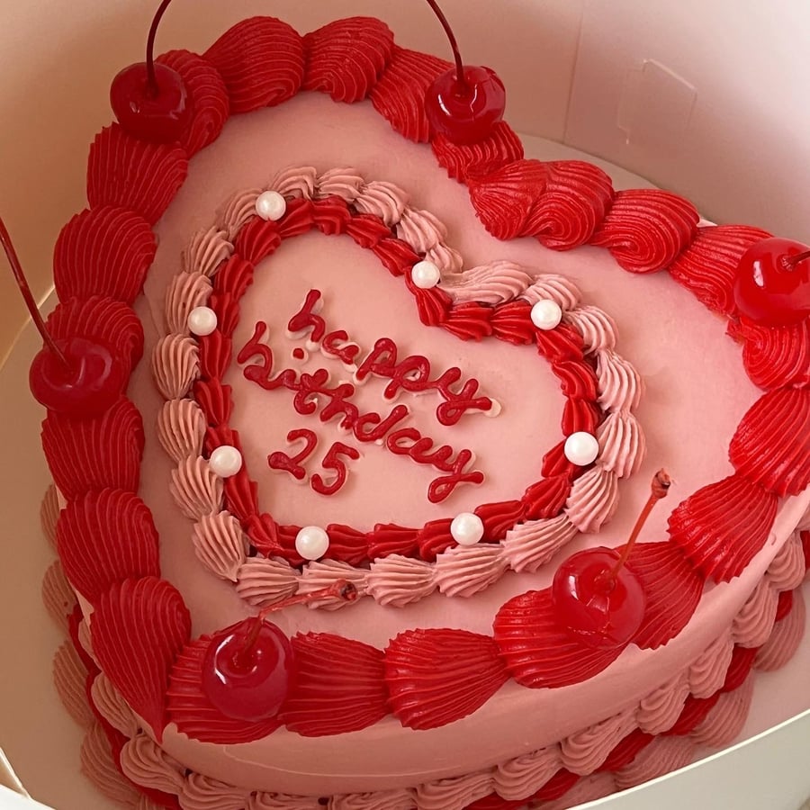 8inches Heart Shaped Cake