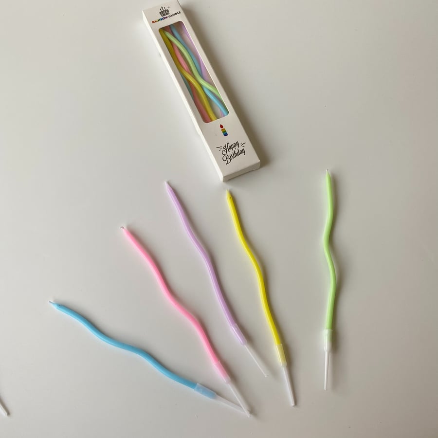 Set of 5 Swirly Rainbow Candles