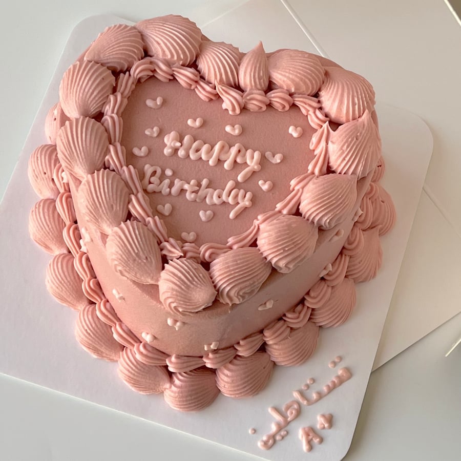 6inch Mini heart cake
