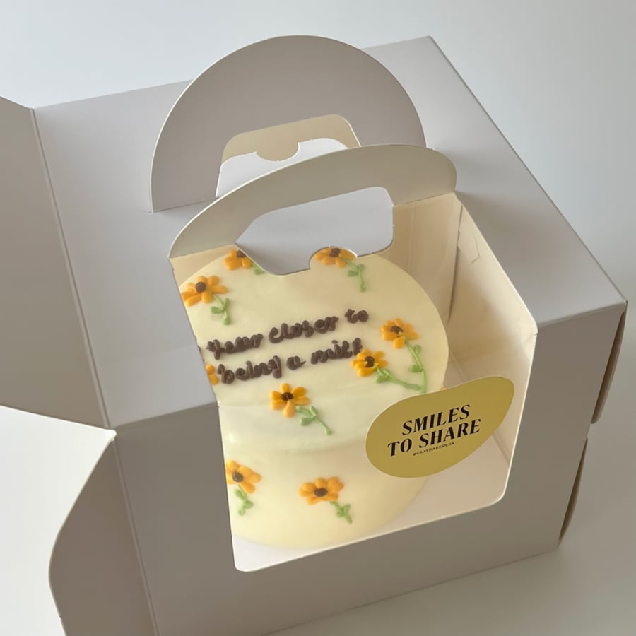6inch Mini Daisies Cake