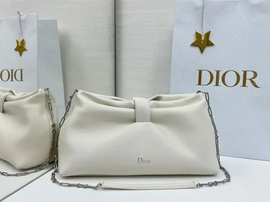 حقيبة Dior Bow الصغيرة