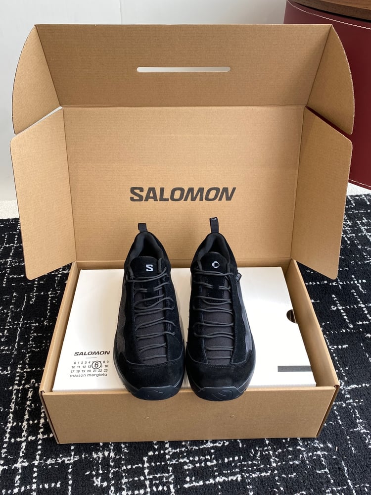 حذاء رياضي كاجوال للخارجية من Salomon x MM6 لون اسود