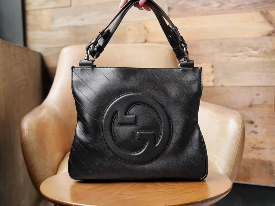 قوتشي BLONDIE مقاس 30cm