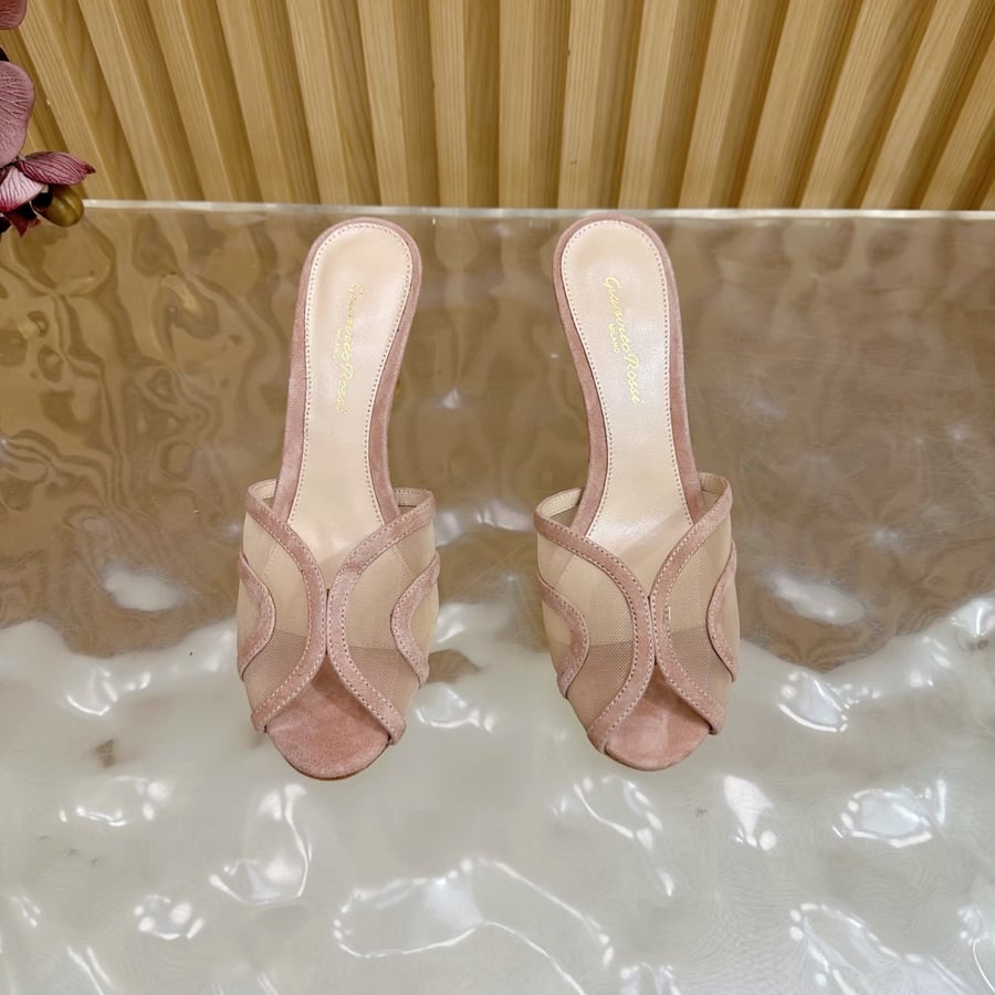 حذاء ميولز Ilia 70 Mesh من Gianvito Rossi باللون Bloom
