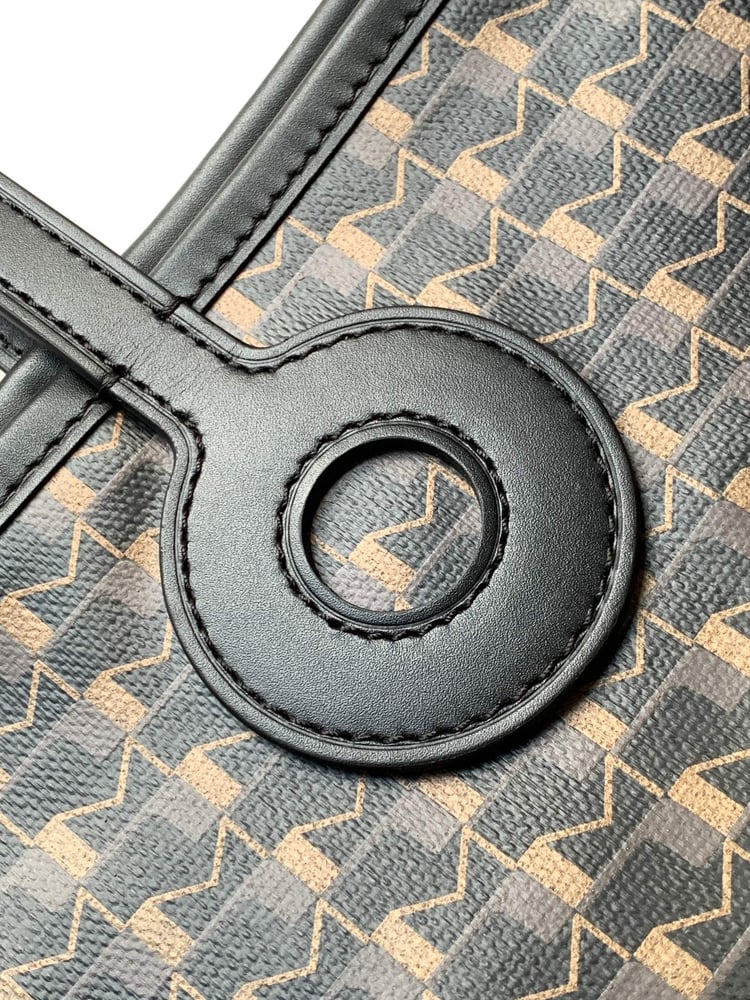 حقيبة Moynat توت من كانفاس بلون اسود\بني
