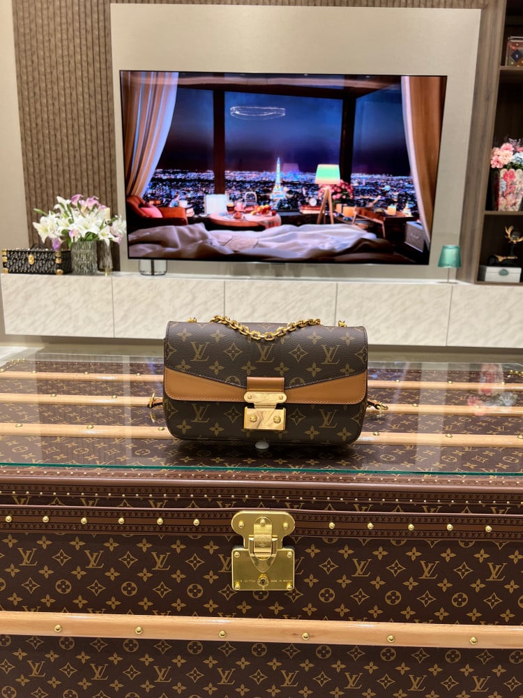 لوي فيتون MARCEAU مقاس 24.5cm