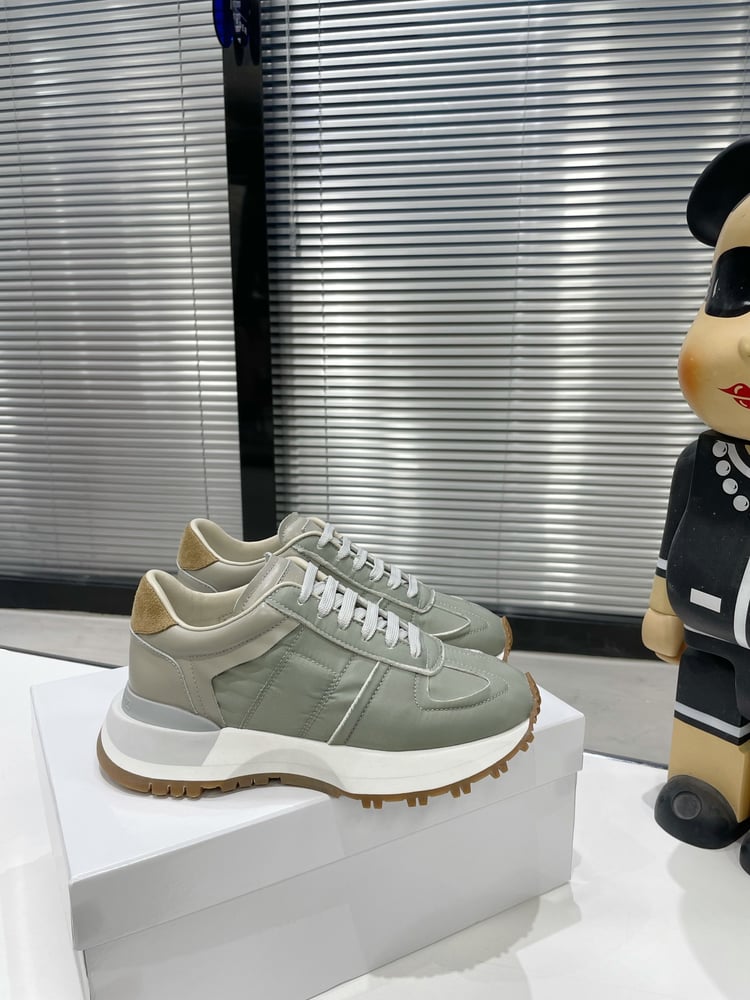 MM6 Margiela حذاء رياضي كاجوال